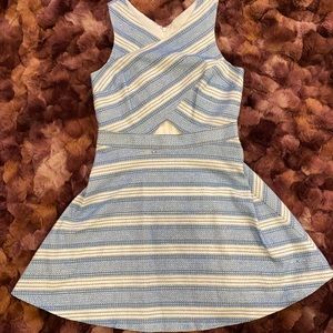 Cece peek-a-boo dress